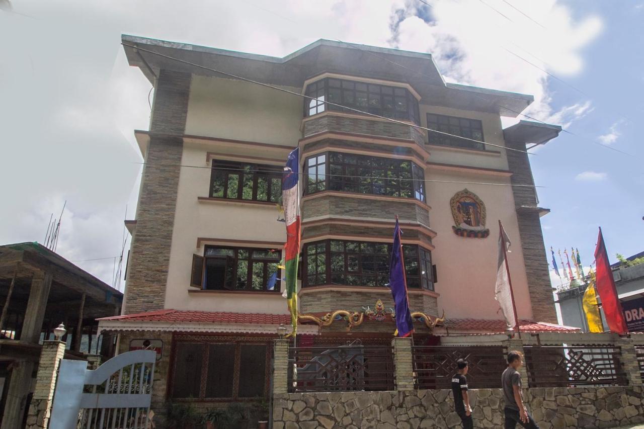 Oyo 17078 Saint Hotel Gangtok Exterior foto